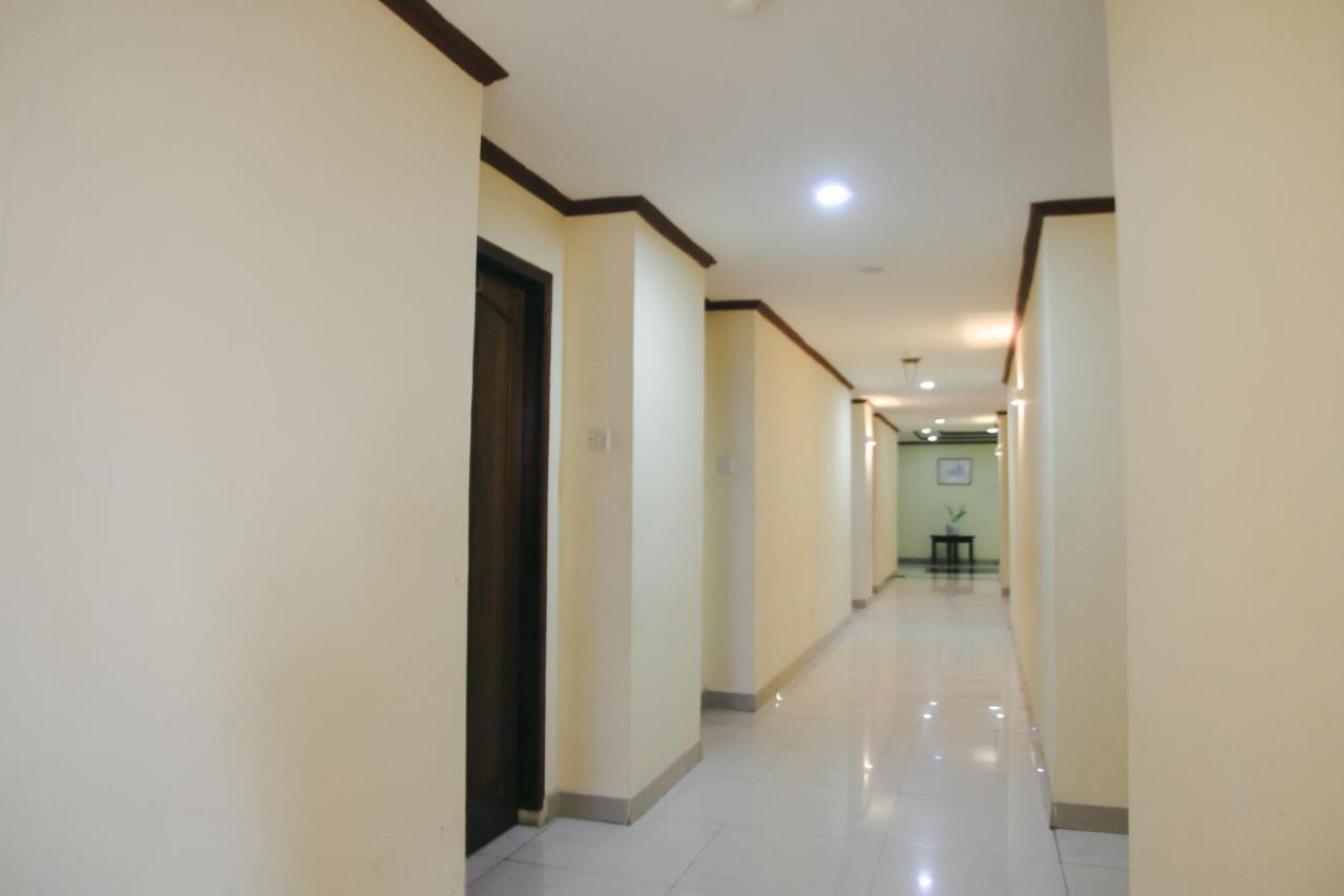 Hotel Bumi Asih Padangsidimpuan Batubelubang エクステリア 写真
