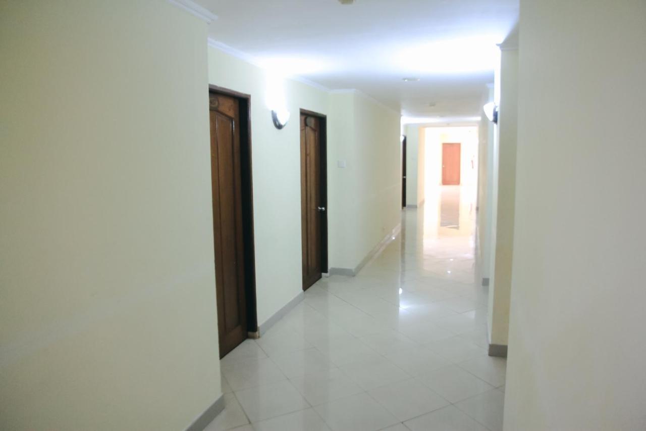 Hotel Bumi Asih Padangsidimpuan Batubelubang エクステリア 写真