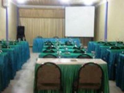 Hotel Bumi Asih Padangsidimpuan Batubelubang エクステリア 写真