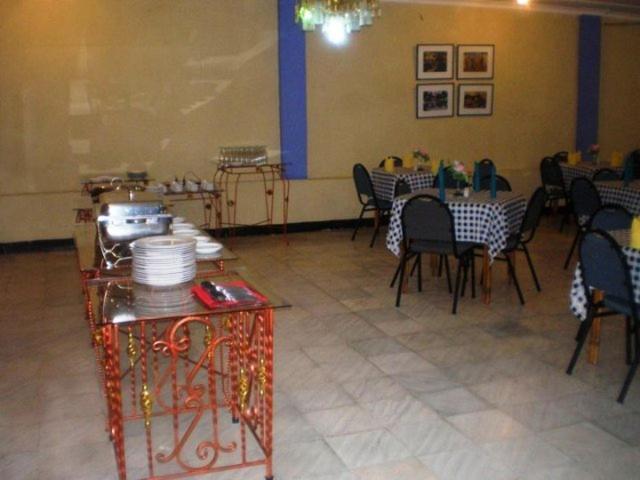 Hotel Bumi Asih Padangsidimpuan Batubelubang エクステリア 写真